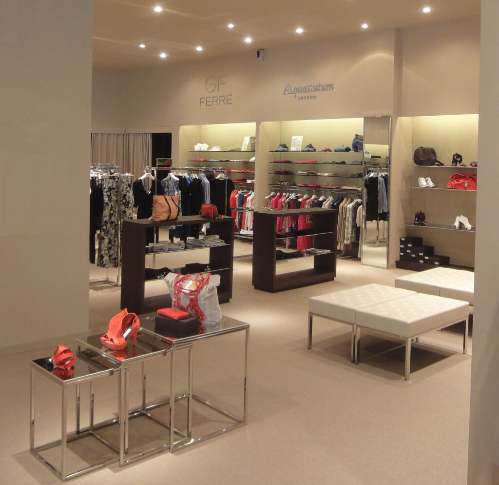 IT Fashion - shop multibrand a Roma - Soratte