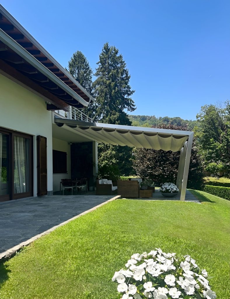 Villa ad Arona - ristrutturazione con ampliamento