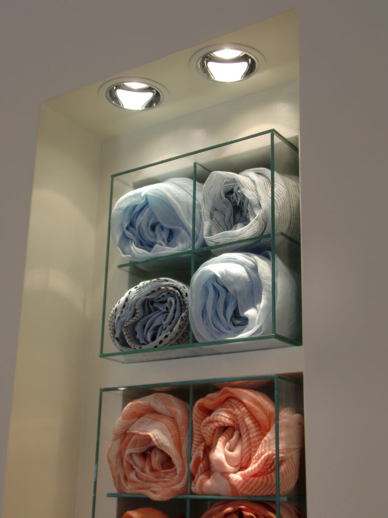 Lanificio Colombo - shop a Romagnano Sesia